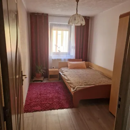Stan Apartment *
